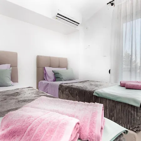 Alex クリオピギ